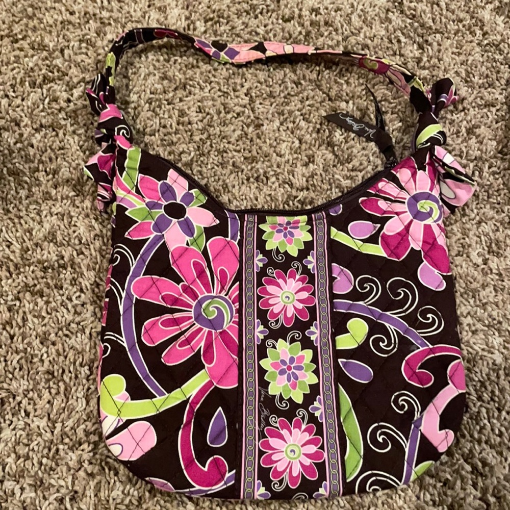 Beautiful Vera Bradley small handbag